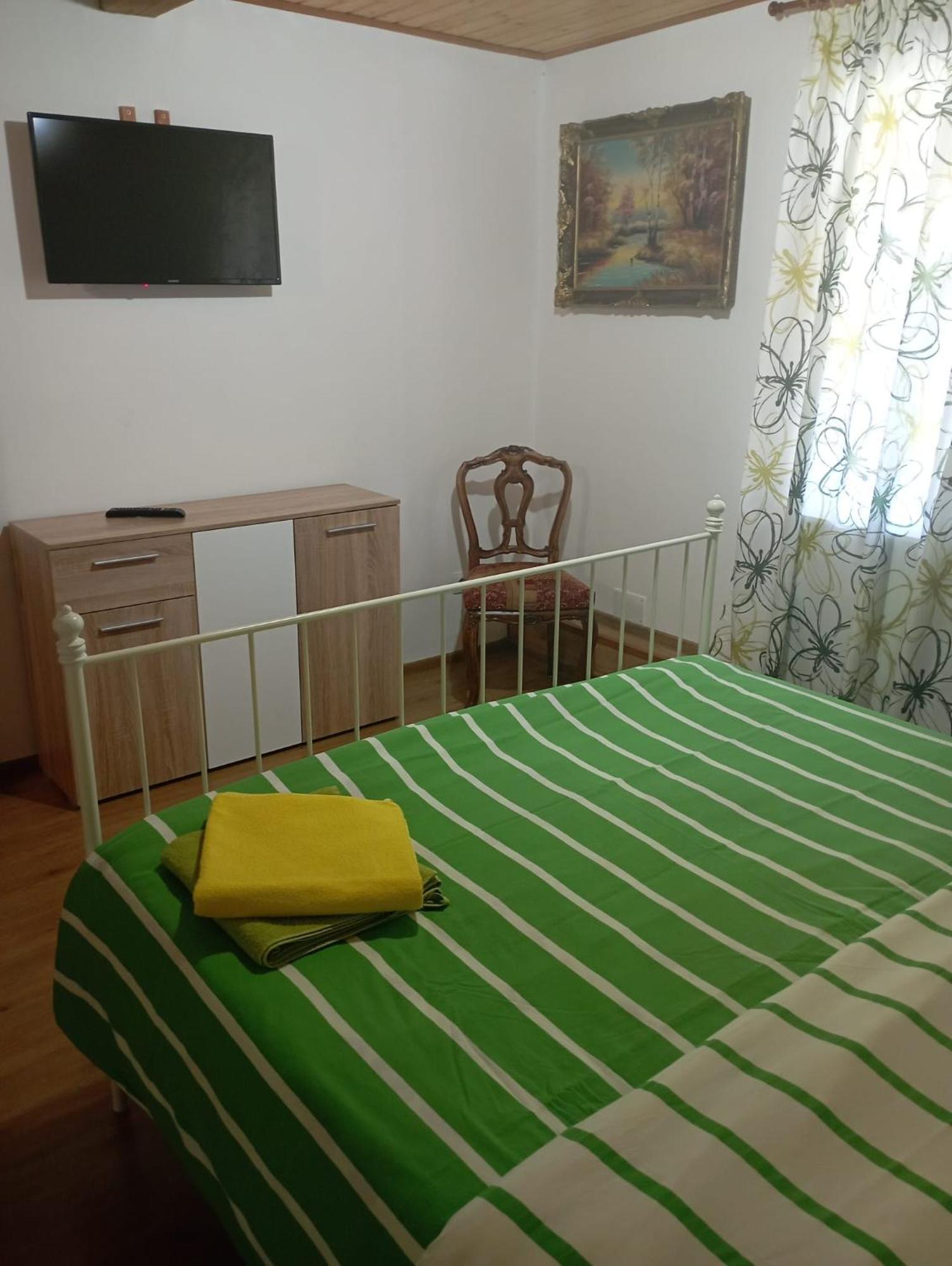 Pensiunea Dates Кирцишоара Номер фото